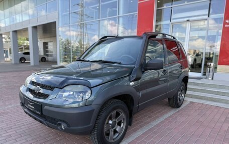 Chevrolet Niva I рестайлинг, 2020 год, 820 000 рублей, 2 фотография