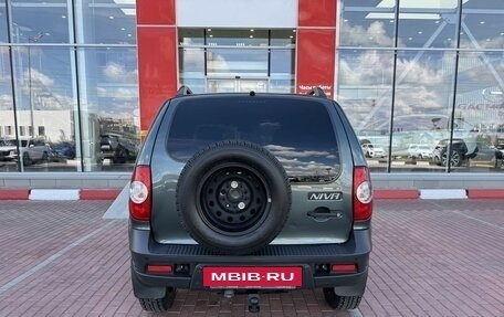 Chevrolet Niva I рестайлинг, 2020 год, 820 000 рублей, 7 фотография