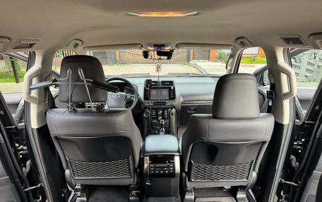 Toyota Land Cruiser Prado 150 рестайлинг 2, 2018 год, 5 200 000 рублей, 14 фотография