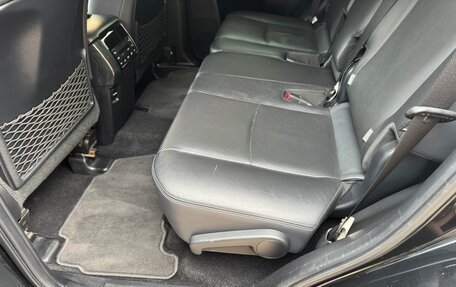 Toyota Land Cruiser Prado 150 рестайлинг 2, 2018 год, 5 200 000 рублей, 17 фотография