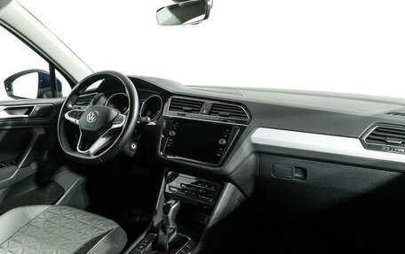 Volkswagen Tiguan II, 2021 год, 2 747 900 рублей, 9 фотография