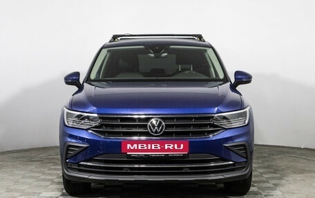 Volkswagen Tiguan II, 2021 год, 2 747 900 рублей, 2 фотография