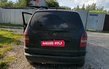 Opel Zafira A рестайлинг, 2001 год, 310 000 рублей, 11 фотография