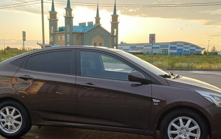 Hyundai Solaris II рестайлинг, 2015 год, 909 000 рублей, 5 фотография