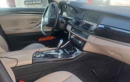 BMW 5 серия, 2011 год, 2 100 000 рублей, 4 фотография