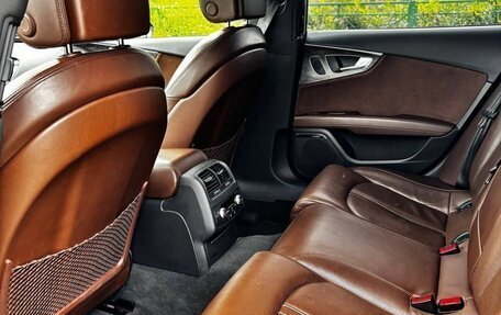 Audi A7, 2017 год, 2 900 000 рублей, 15 фотография