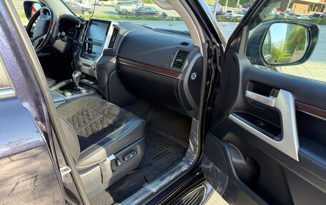 Toyota Land Cruiser 200, 2020 год, 8 200 000 рублей, 11 фотография