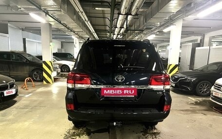 Toyota Land Cruiser 200, 2020 год, 8 200 000 рублей, 9 фотография