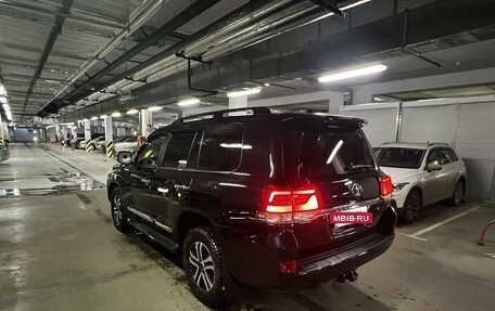 Toyota Land Cruiser 200, 2020 год, 8 200 000 рублей, 7 фотография