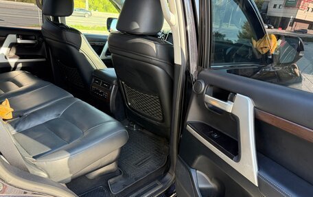 Toyota Land Cruiser 200, 2020 год, 8 200 000 рублей, 24 фотография