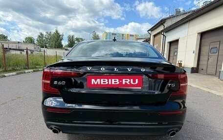 Volvo S60 III, 2019 год, 2 350 000 рублей, 5 фотография