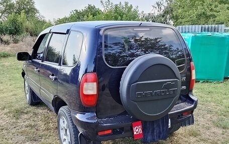 Chevrolet Niva I рестайлинг, 2005 год, 600 000 рублей, 11 фотография