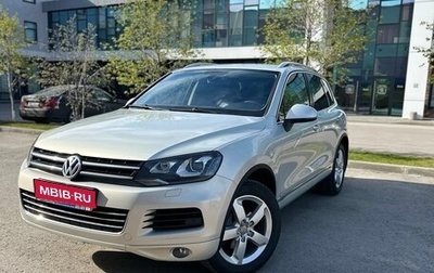 Volkswagen Touareg III, 2011 год, 2 400 000 рублей, 1 фотография