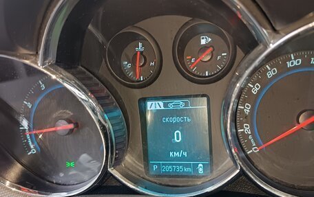 Chevrolet Cruze II, 2013 год, 800 000 рублей, 3 фотография