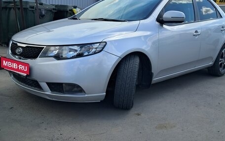 KIA Cerato III, 2010 год, 930 000 рублей, 3 фотография