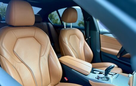 BMW 5 серия, 2018 год, 3 400 000 рублей, 12 фотография