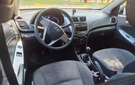 Hyundai Solaris II рестайлинг, 2014 год, 845 000 рублей, 10 фотография