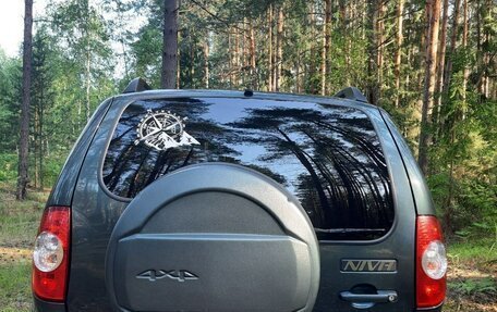 Chevrolet Niva I рестайлинг, 2019 год, 950 000 рублей, 7 фотография