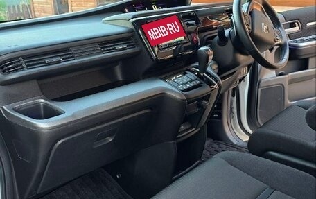 Honda Stepwgn IV, 2020 год, 2 699 000 рублей, 10 фотография