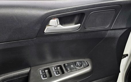 KIA Sportage IV рестайлинг, 2022 год, 1 850 080 рублей, 10 фотография