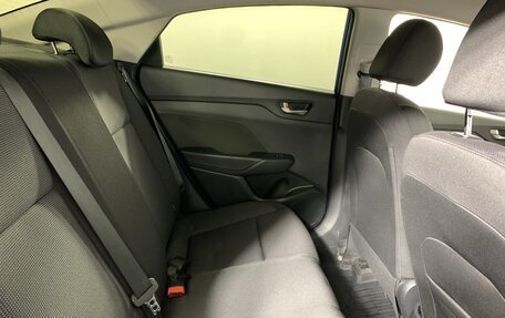 Hyundai Solaris II рестайлинг, 2018 год, 1 248 000 рублей, 17 фотография