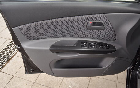 KIA Rio II, 2011 год, 700 000 рублей, 9 фотография