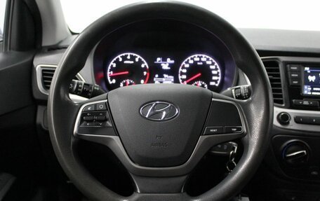 Hyundai Solaris II рестайлинг, 2018 год, 1 170 000 рублей, 20 фотография