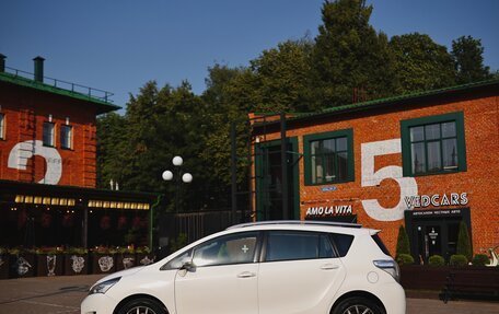 Toyota Verso I, 2013 год, 1 230 000 рублей, 9 фотография