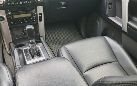Toyota Land Cruiser Prado 150 рестайлинг 2, 2010 год, 2 200 000 рублей, 7 фотография