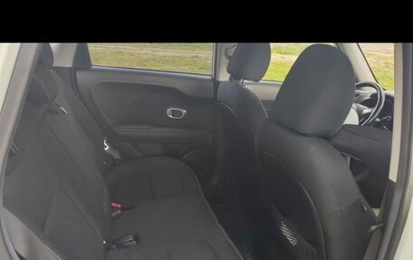KIA Soul II рестайлинг, 2014 год, 1 000 000 рублей, 7 фотография