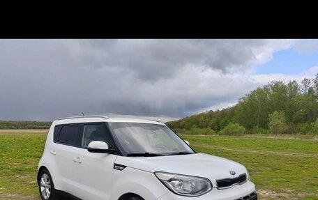 KIA Soul II рестайлинг, 2014 год, 1 000 000 рублей, 11 фотография