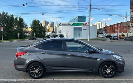 Hyundai Solaris II рестайлинг, 2014 год, 899 000 рублей, 3 фотография