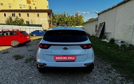 KIA Sportage IV рестайлинг, 2020 год, 2 290 000 рублей, 5 фотография