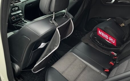 Mercedes-Benz C-Класс, 2011 год, 1 450 000 рублей, 17 фотография
