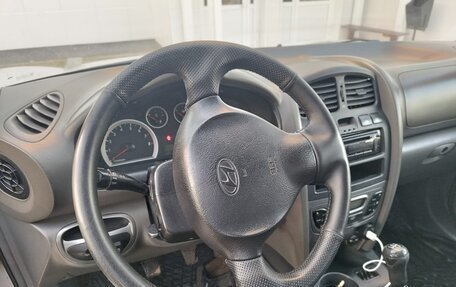 Hyundai Santa Fe III рестайлинг, 2005 год, 800 000 рублей, 4 фотография