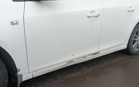 Chevrolet Cruze II, 2010 год, 460 000 рублей, 3 фотография