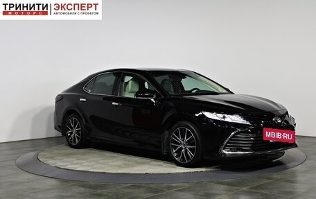 Toyota Camry, 2021 год, 3 790 000 рублей, 3 фотография