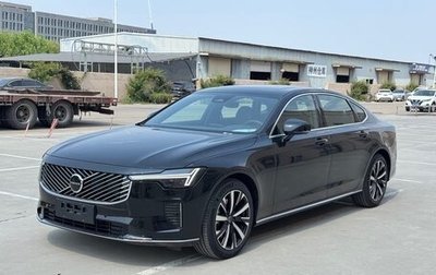 Volvo S90 II рестайлинг, 2025 год, 5 300 000 рублей, 1 фотография
