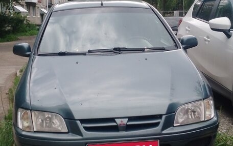 Mitsubishi Space Star I рестайлинг, 2001 год, 350 000 рублей, 1 фотография