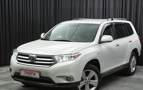 Toyota Highlander III, 2010 год, 2 049 000 рублей, 1 фотография