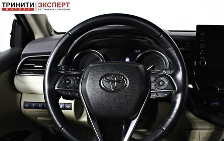 Toyota Camry, 2021 год, 3 790 000 рублей, 20 фотография