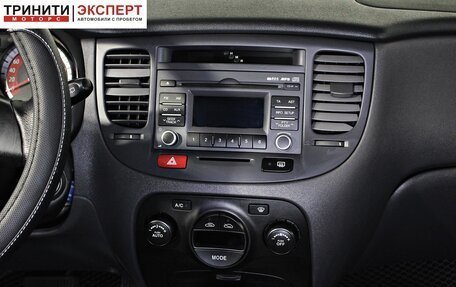 KIA Rio II, 2011 год, 647 000 рублей, 13 фотография