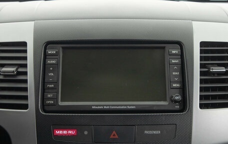 Mitsubishi Outlander III рестайлинг 3, 2010 год, 1 049 000 рублей, 14 фотография