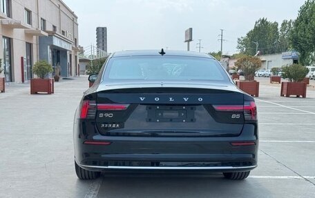 Volvo S90 II рестайлинг, 2025 год, 5 300 000 рублей, 5 фотография