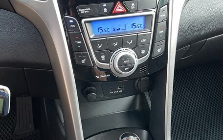 Hyundai i30 II рестайлинг, 2013 год, 1 250 000 рублей, 30 фотография