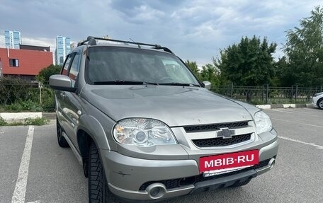 Chevrolet Niva I рестайлинг, 2012 год, 450 000 рублей, 11 фотография
