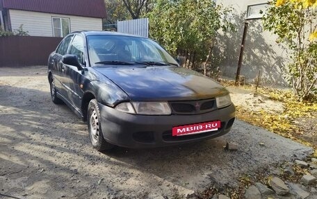 Mitsubishi Carisma I, 1995 год, 160 000 рублей, 3 фотография