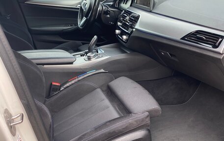 BMW 5 серия, 2019 год, 3 750 000 рублей, 10 фотография
