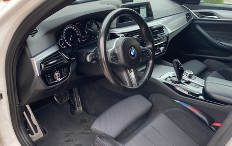 BMW 5 серия, 2019 год, 3 750 000 рублей, 14 фотография