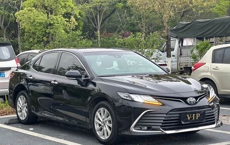 Toyota Camry, 2021 год, 1 799 008 рублей, 3 фотография
